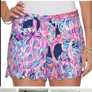 Lilly Pulitzer Magnolia Shorts size 8. Excellent condition!!